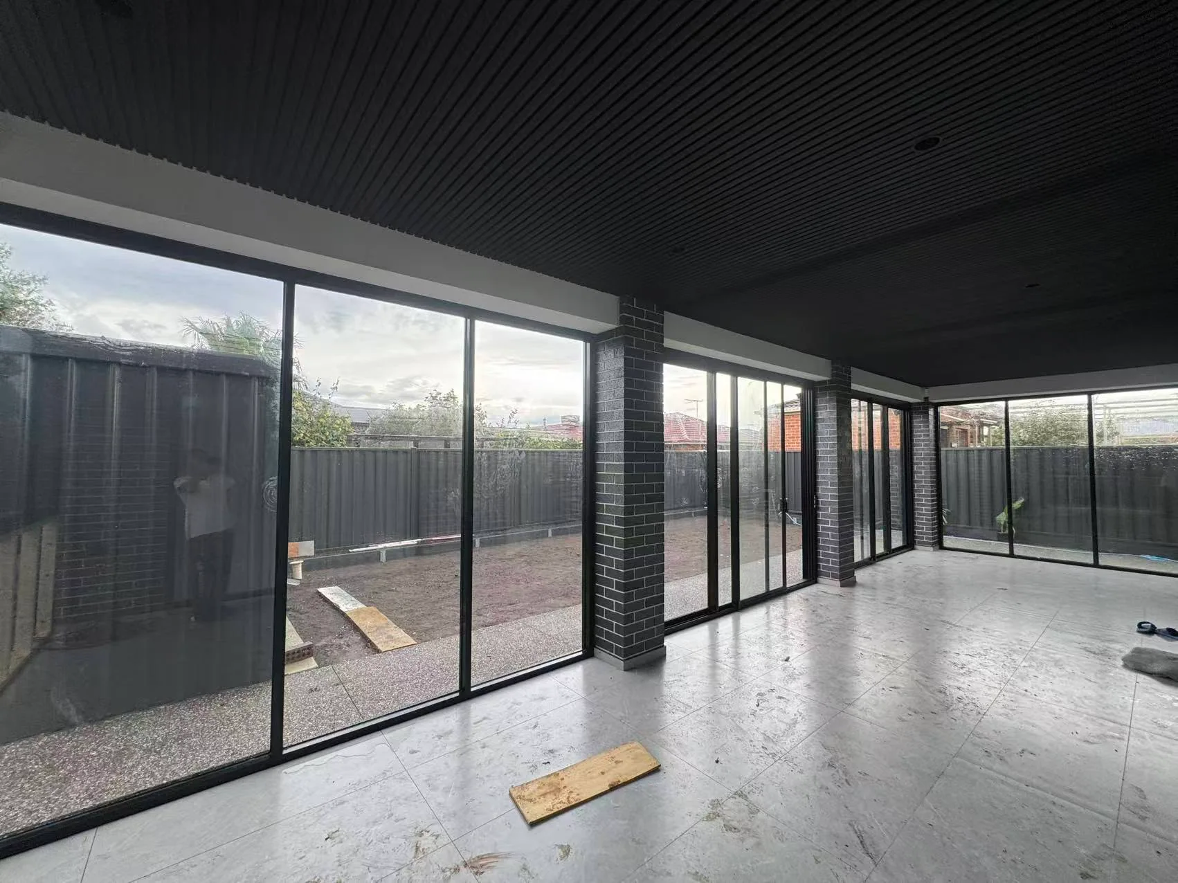 Sunroom & Outdoor Enclosure